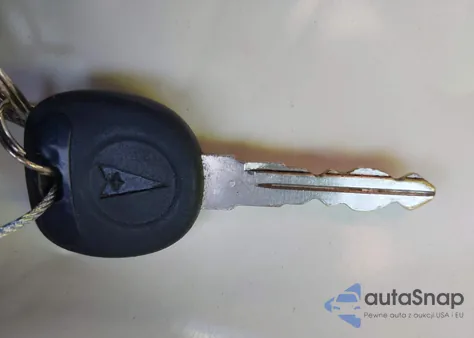 2002 Pontiac Grand Am Se1 z USA, uszkodzony, nr VIN 1G2NF52E62M501470